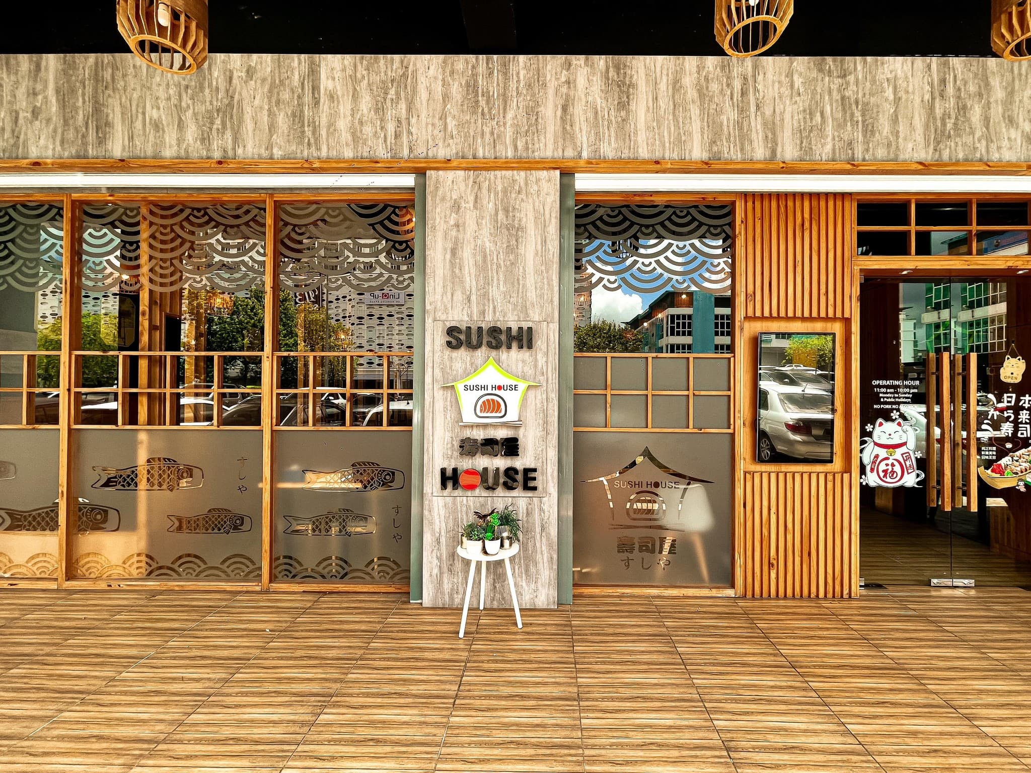 SUSHI HOUSE TT3